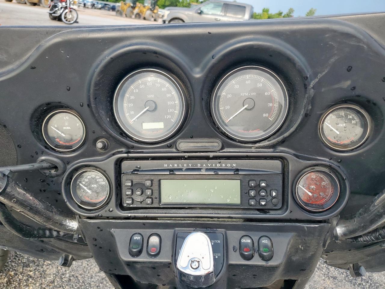 2009 Harley-Davidson Flhtcu - Фото 7