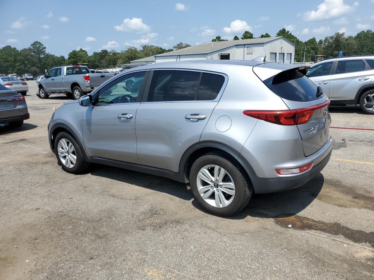 2017 Kia Sportage Lx - Image 2