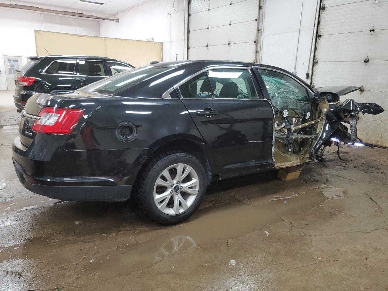 2011 Ford Taurus Sel - Фото 3