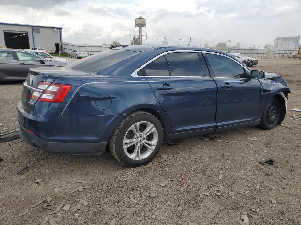 2017 Ford Taurus Sel - Фото 3