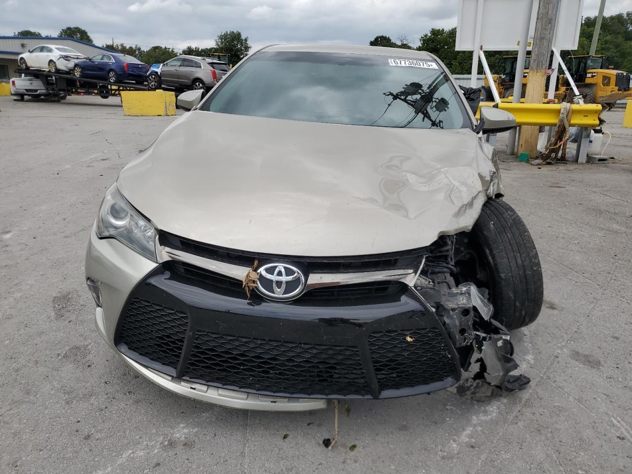 2016 Toyota Camry Le - Фото 5