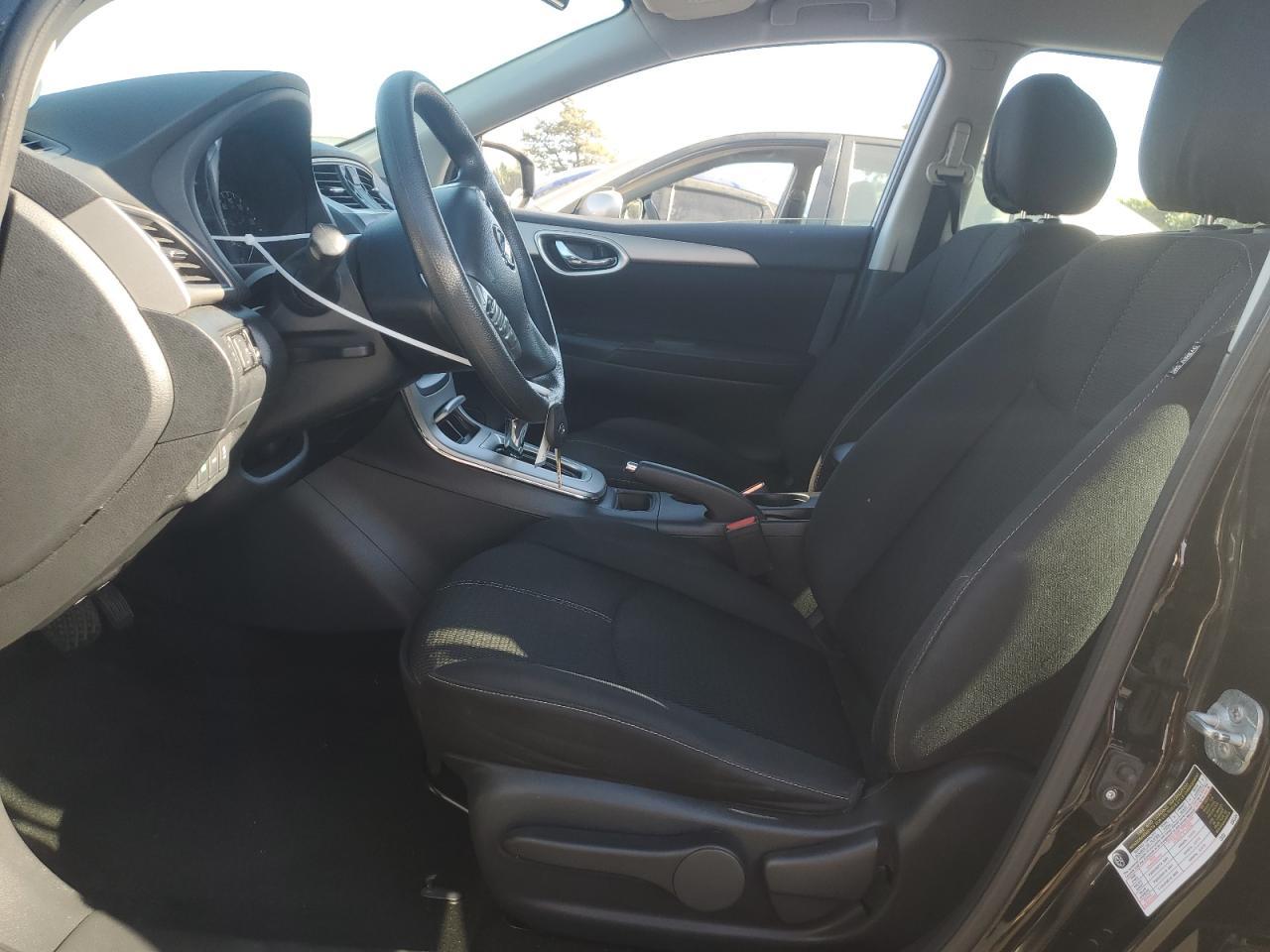 2015 Nissan Sentra S - Фото 7