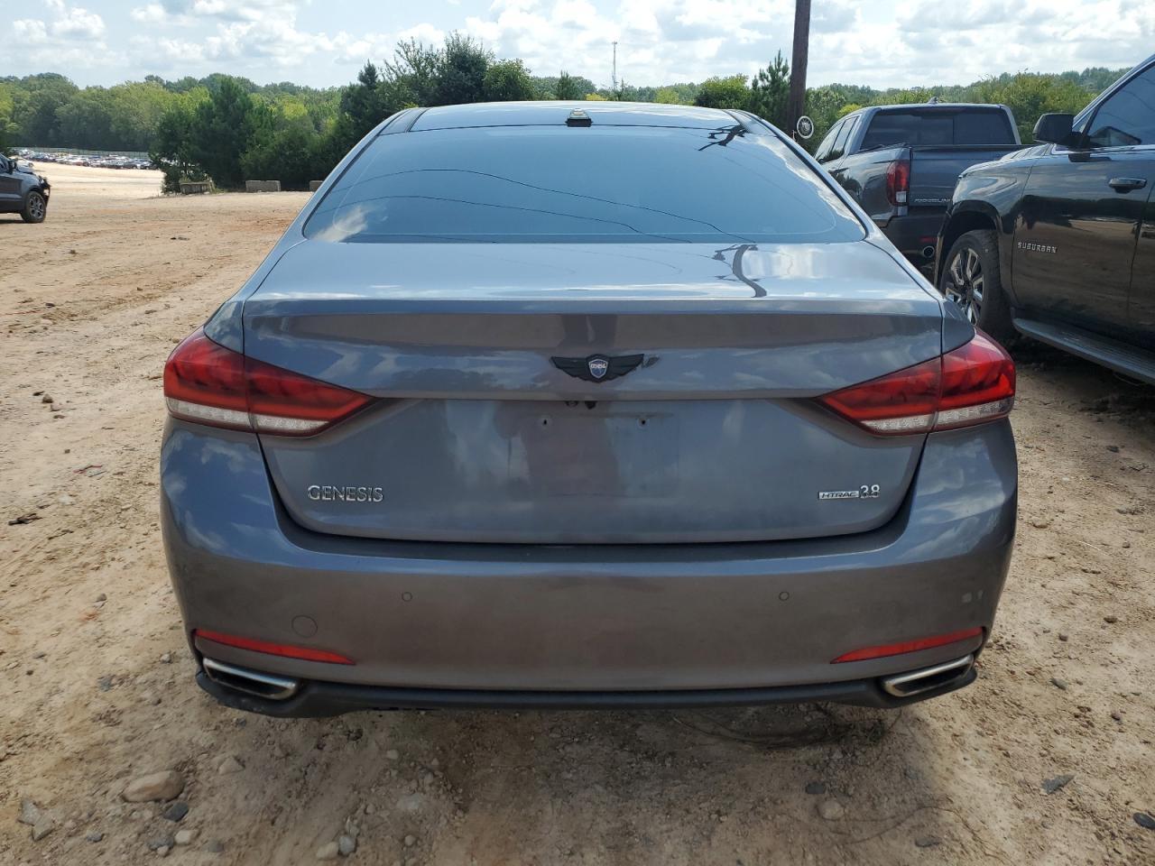 2015 Hyundai Genesis 3.8L - Image 6