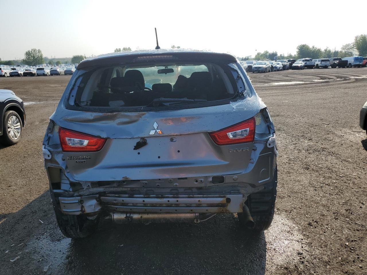 2014 Mitsubishi Rvr Se - Фото 6