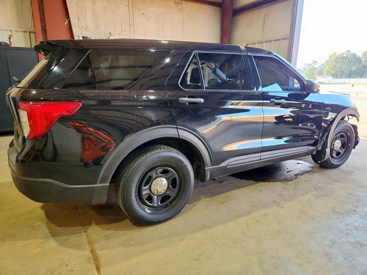 2023 Ford Explorer Police Interceptor - Фото 3