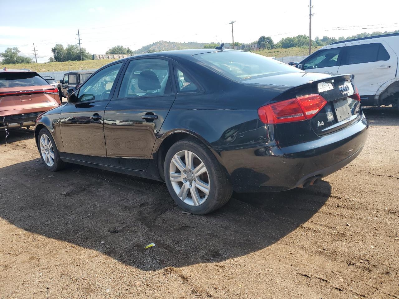 2011 Audi A4 Premium - Фото 2