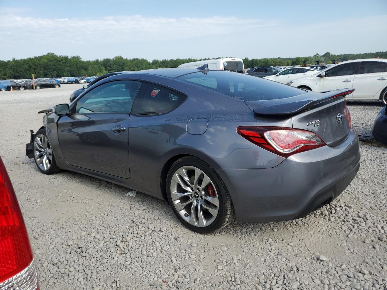 2013 Hyundai Genesis Coupe 3.8L - Фото 2