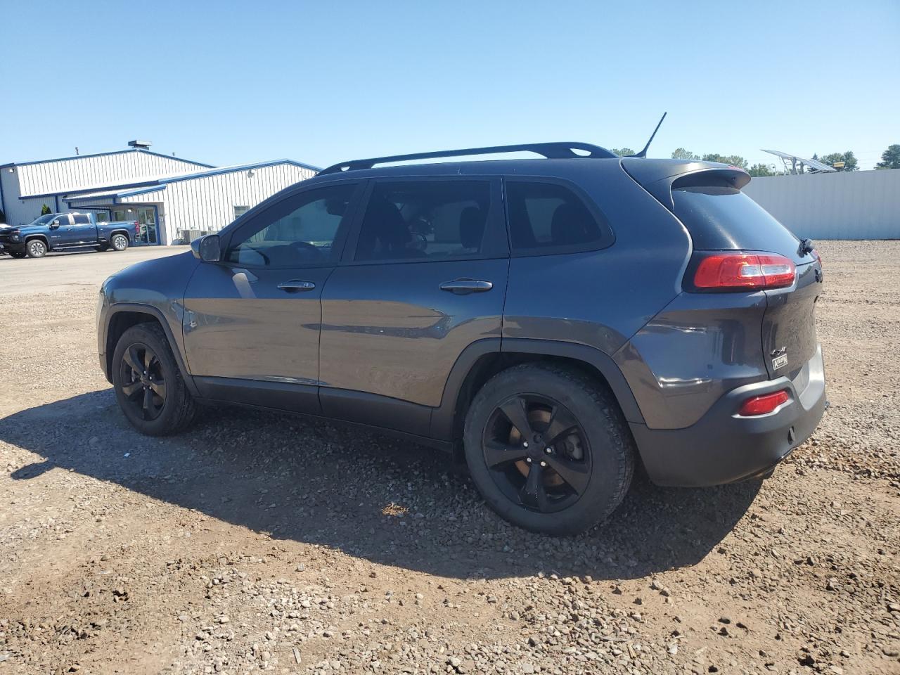 2015 Jeep Cherokee Latitude - Фото 2