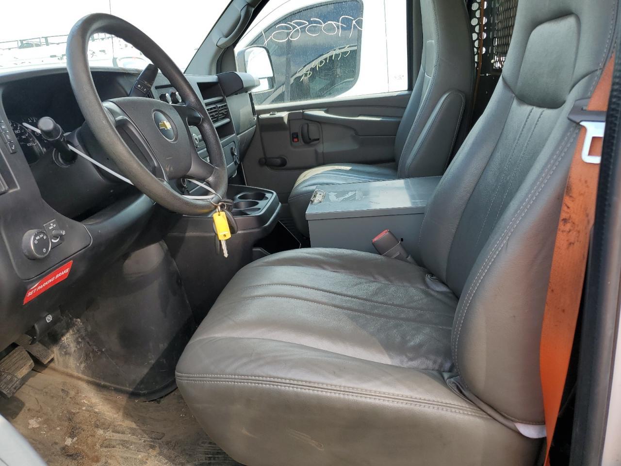 2013 Chevrolet Express G2500 - Фото 7