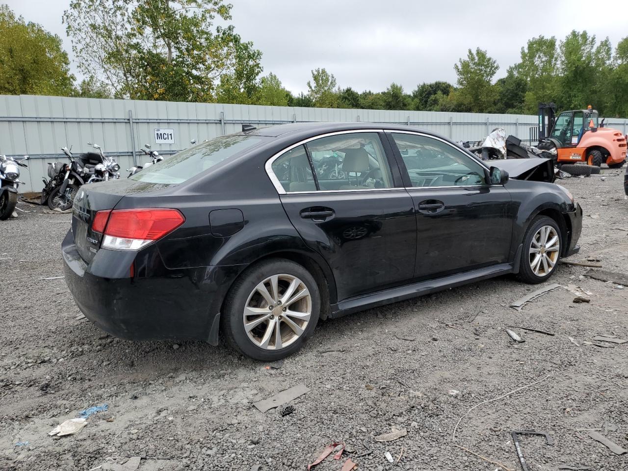 2014 Subaru Legacy 2.5I Premium - Фото 3