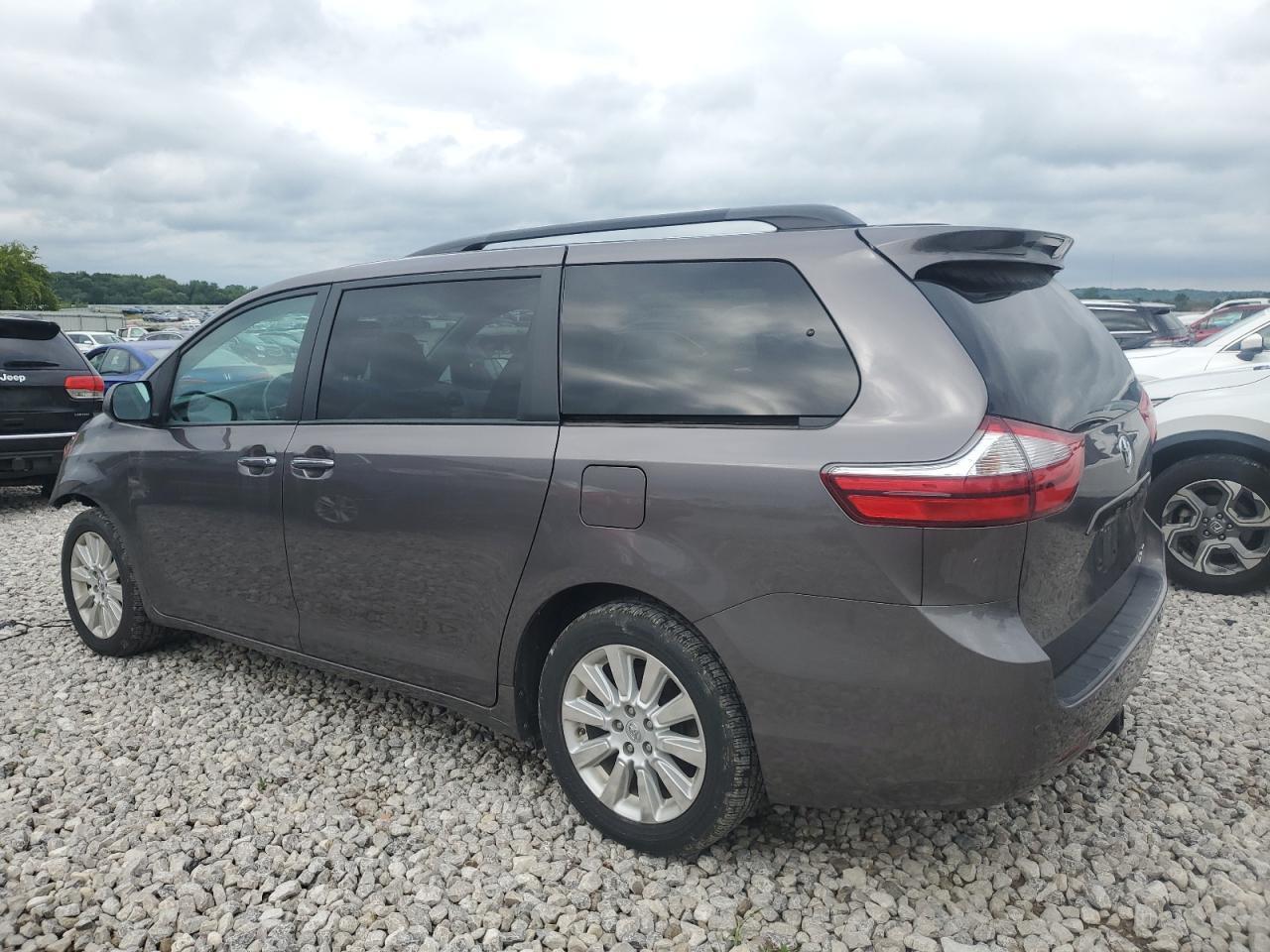 2015 Toyota Sienna Xle - Фото 2