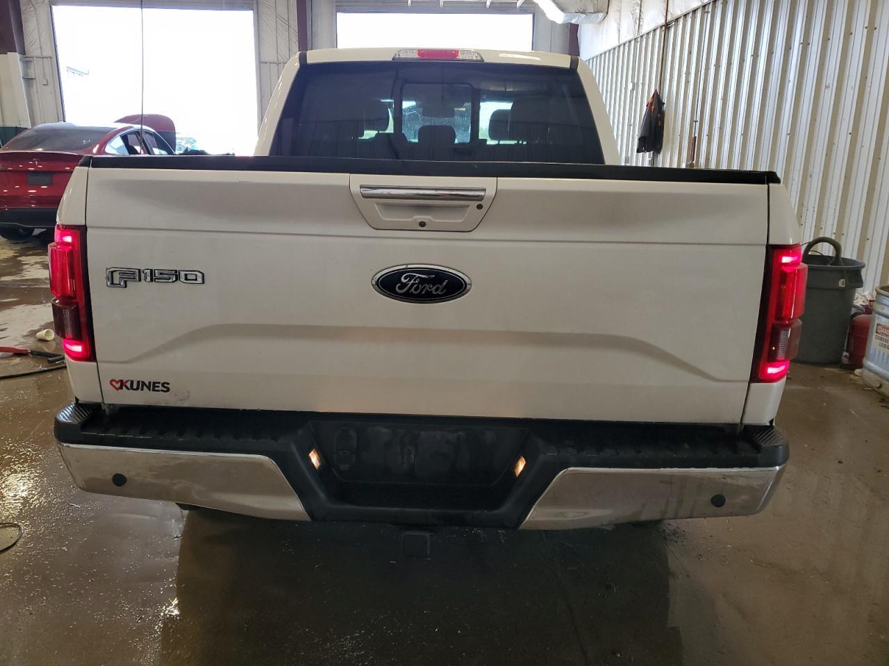 2017 Ford F150 Supercrew - Фото 6