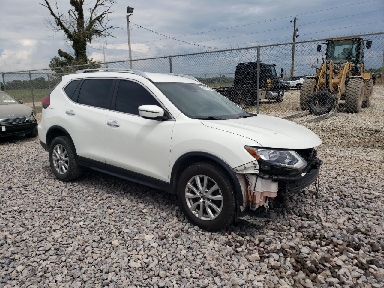 2019 Nissan Rogue S - Image 4