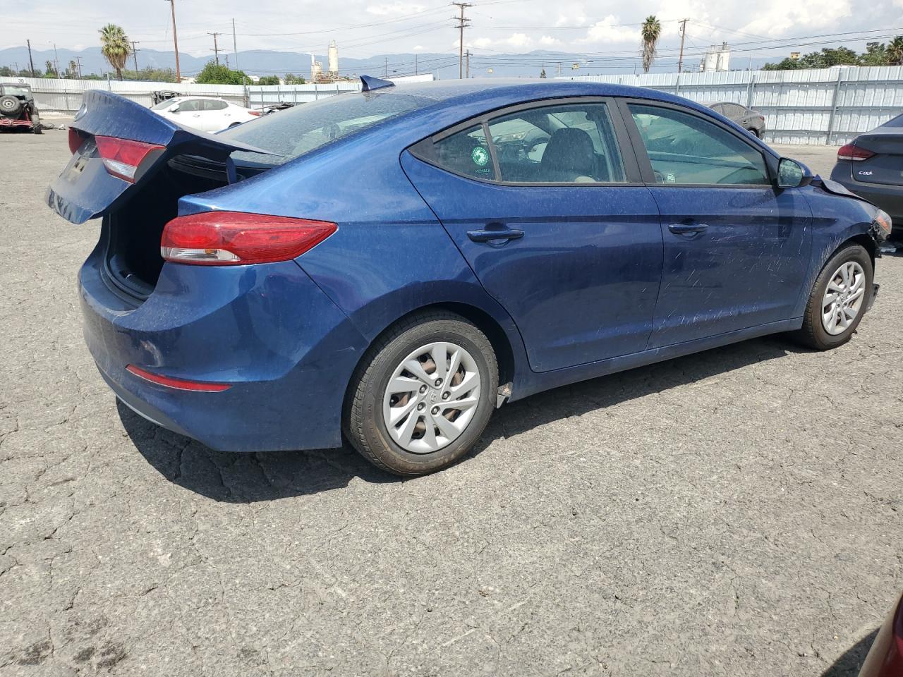2018 Hyundai Elantra Se - Фото 3