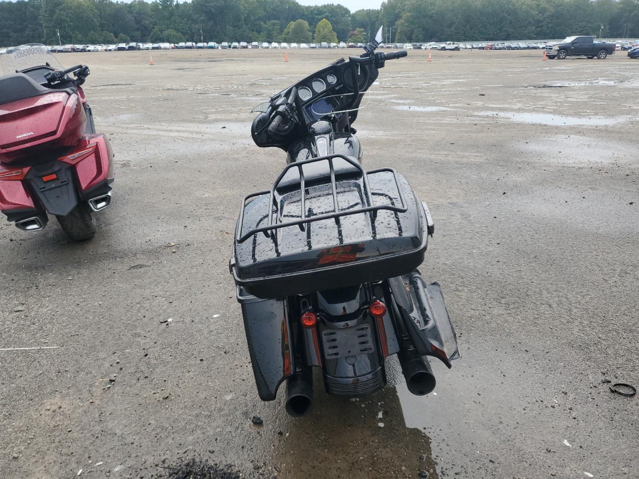 2019 Harley-Davidson Flhxs - Image 4