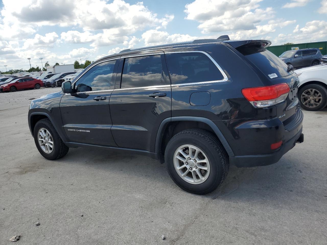 2015 Jeep Grand Cherokee Laredo - Image 2