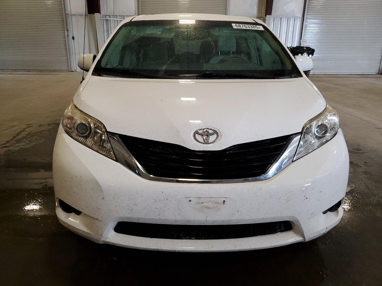 2013 Toyota Sienna Le - Фото 5