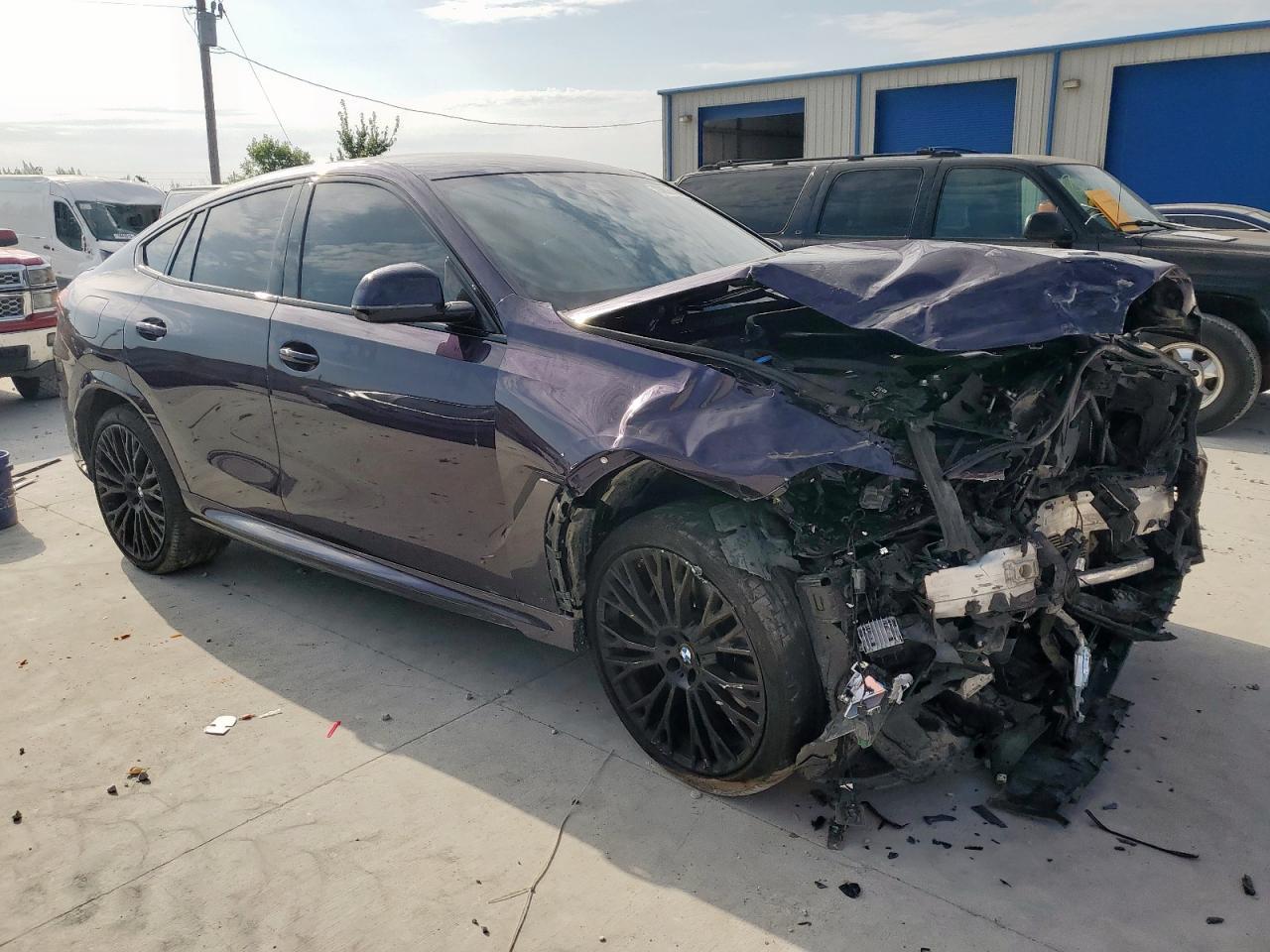 2024 BMW X6 xDrive40I - Image 4