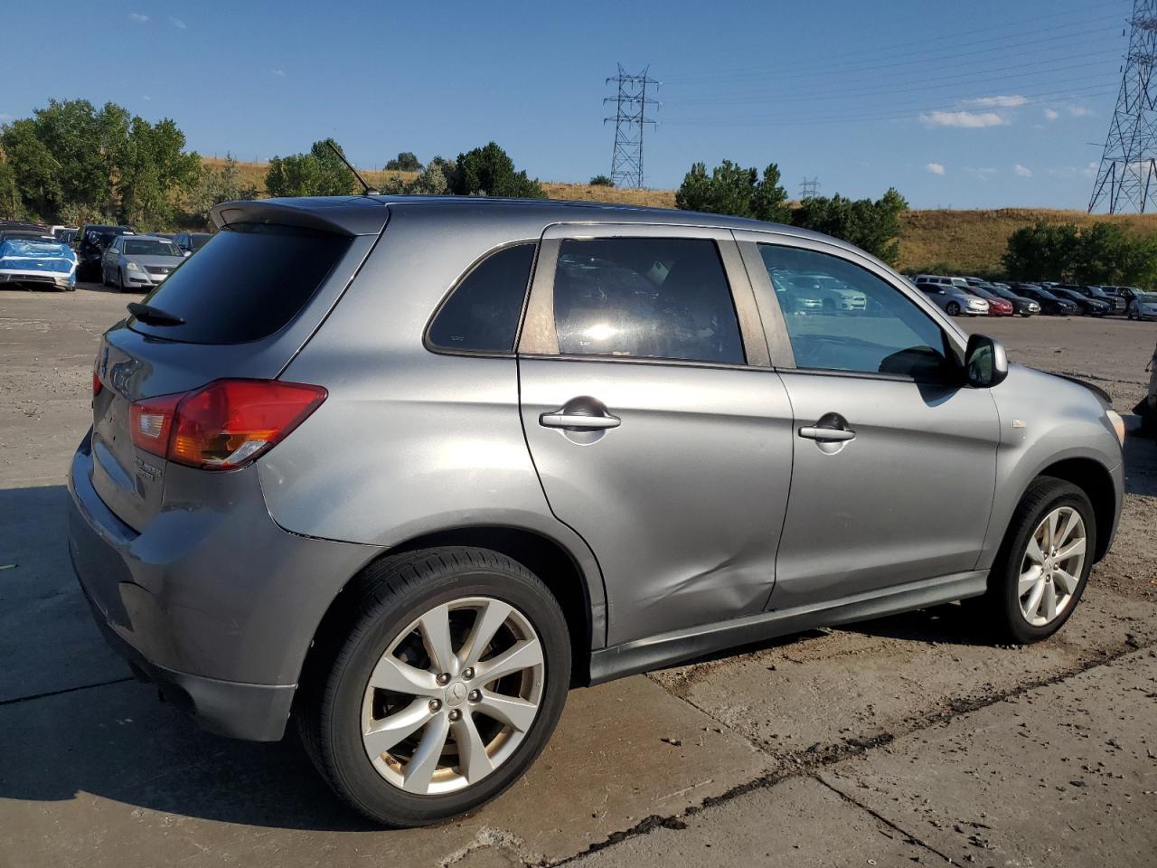 2014 Mitsubishi Outlander Sport Es - Фото 3