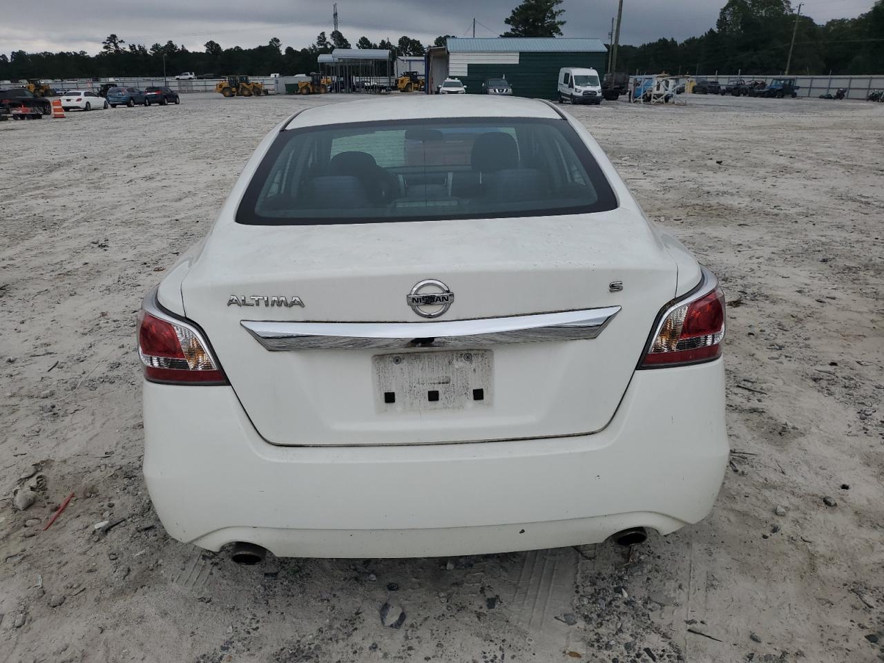 2015 Nissan Altima 2.5 - Фото 6
