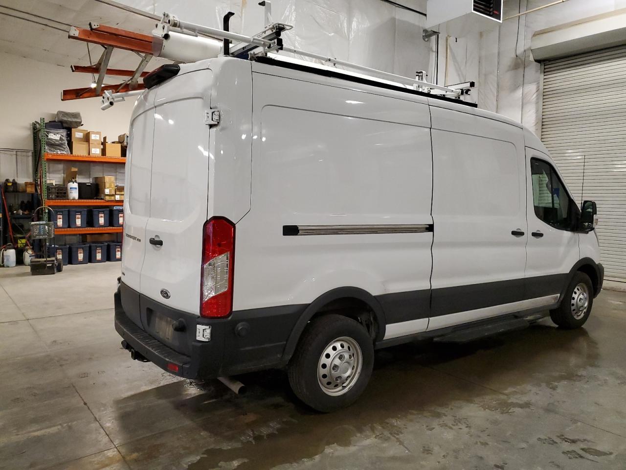 2023 Ford Transit T-250 - Image 3