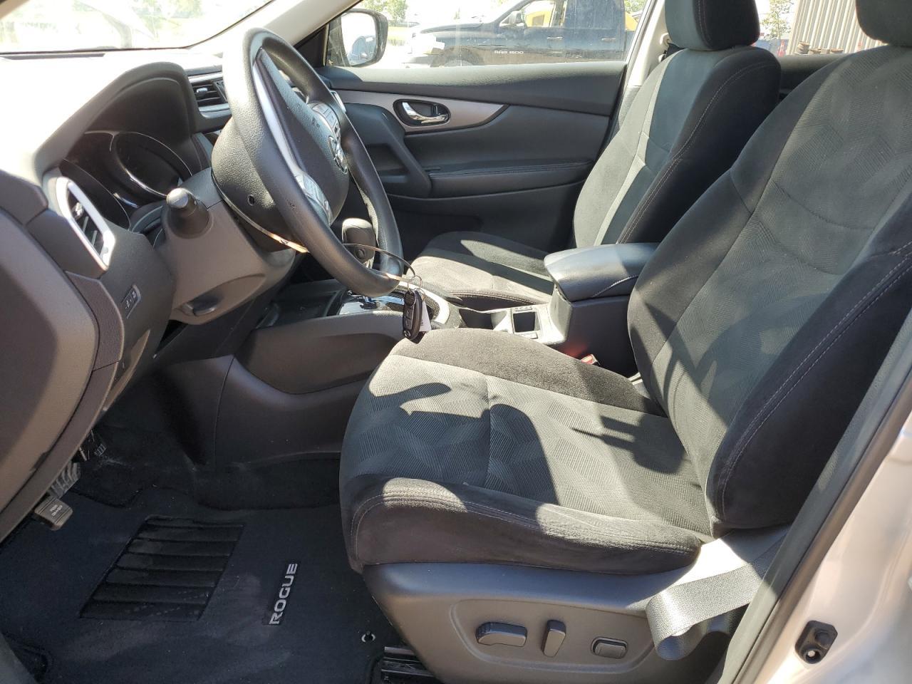2016 Nissan Rogue S - Фото 7