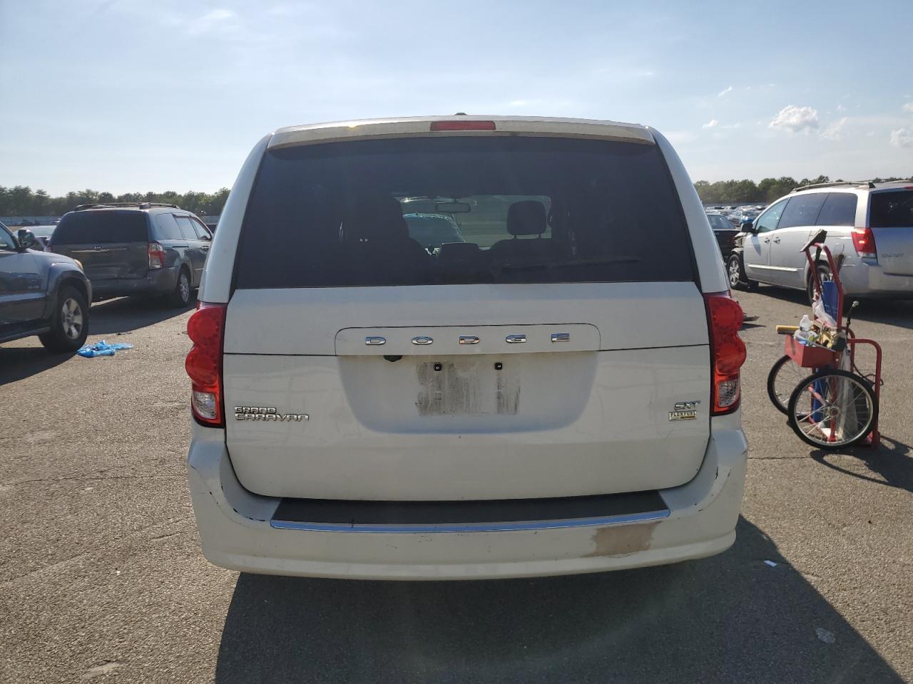 2017 Dodge Grand Caravan Sxt - Фото 6