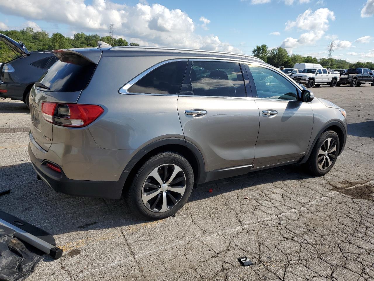 2016 Kia Sorento Ex - Image 3