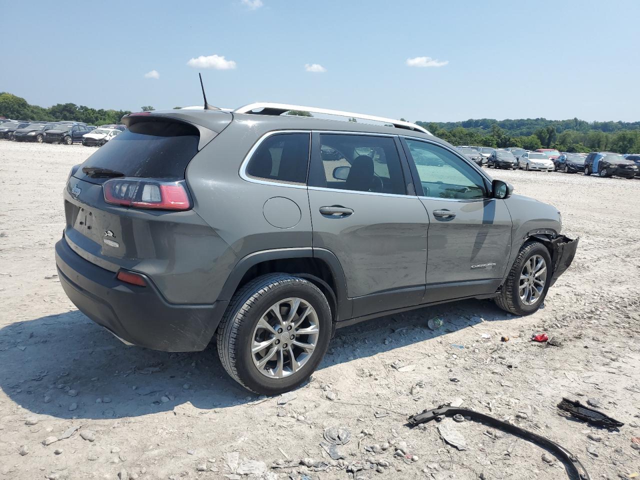 2019 Jeep Cherokee Latitude Plus - Фото 3