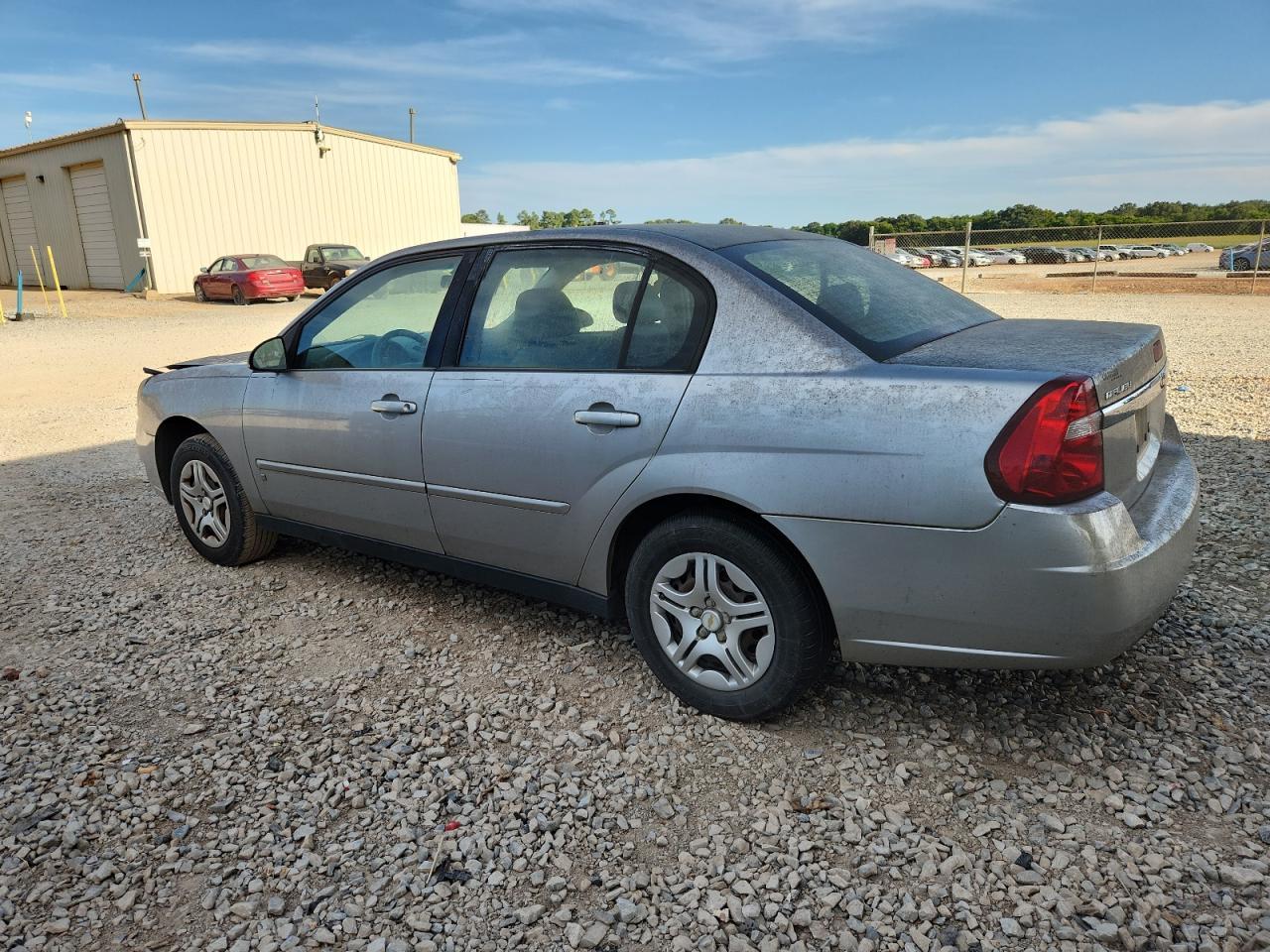 2007 Chevrolet Malibu Ls - Фото 2