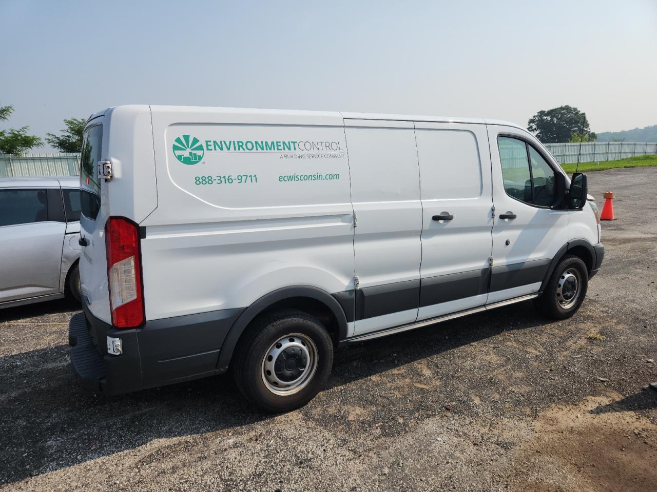 2015 Ford Transit T-150 - Фото 3