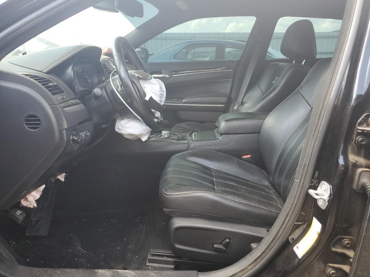 2019 Chrysler 300 S - Фото 7