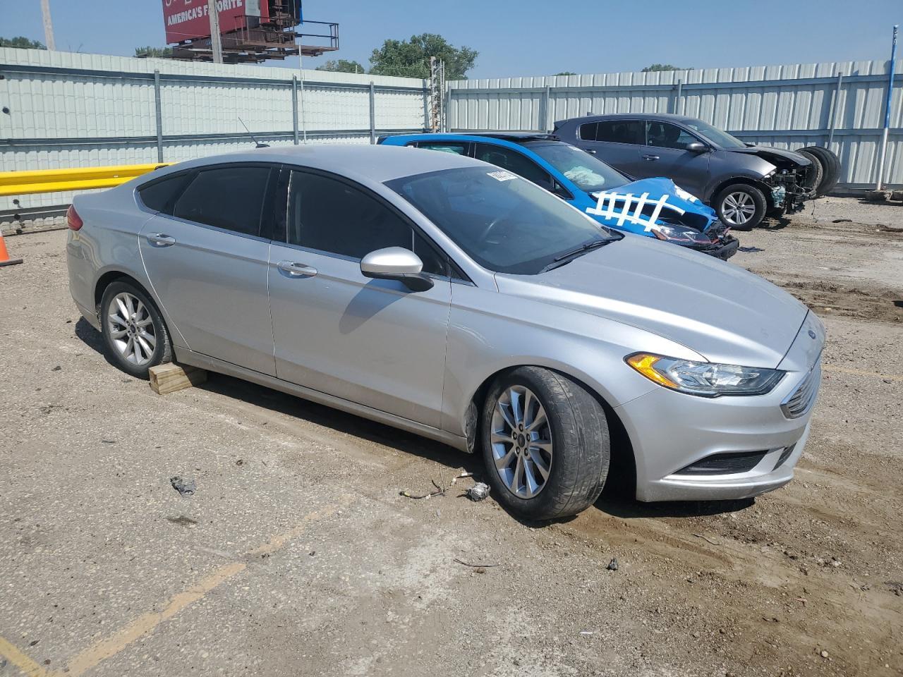 2017 Ford Fusion Se - Фото 4