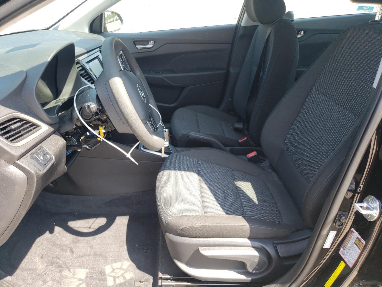 2021 Hyundai Accent Se - Фото 7