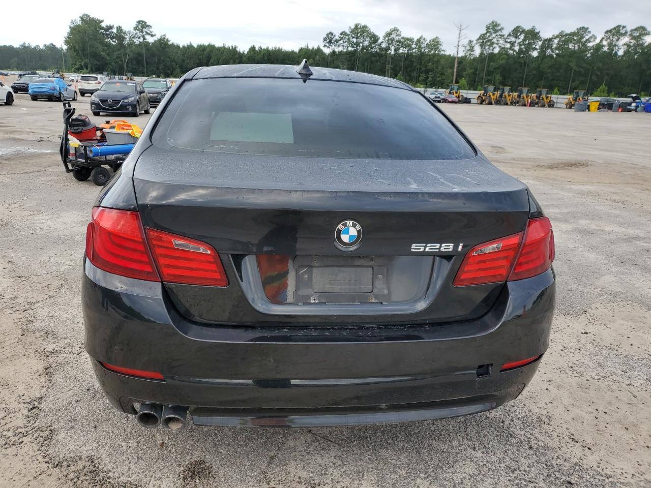 2011 BMW 528 I - Фото 6