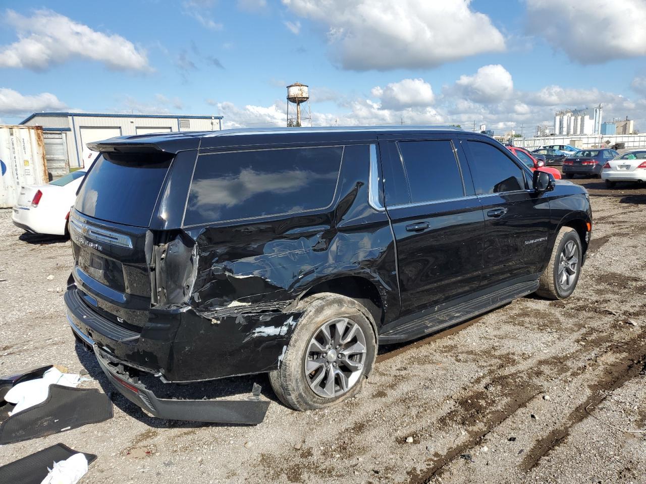 2022 Chevrolet Suburban K1500 Lt - Фото 3