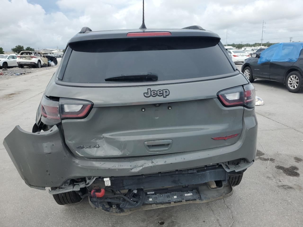 2022 Jeep Compass Trailhawk - Image 6