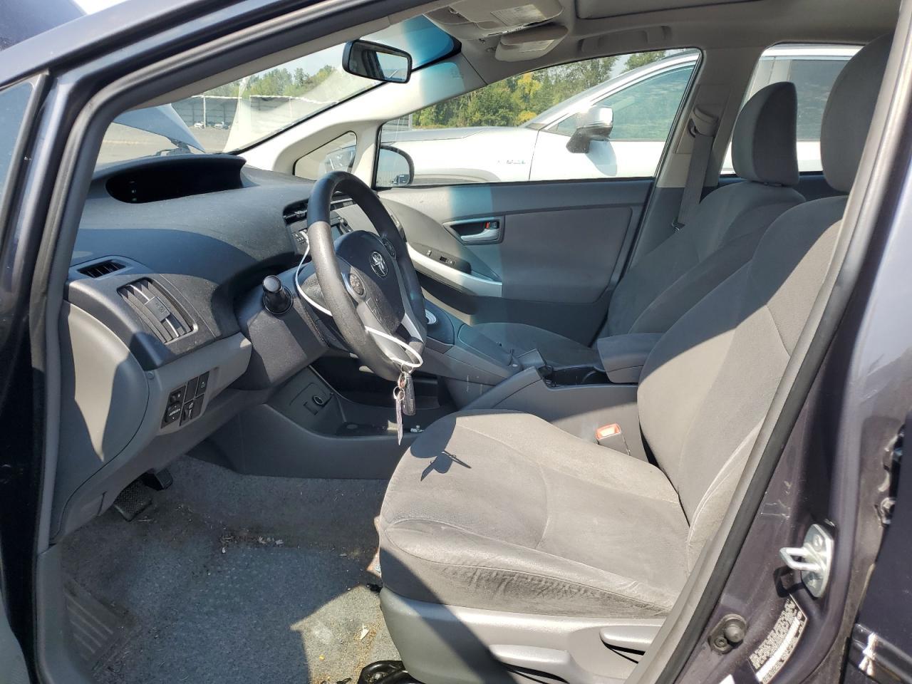 2011 Toyota Prius - Image 7