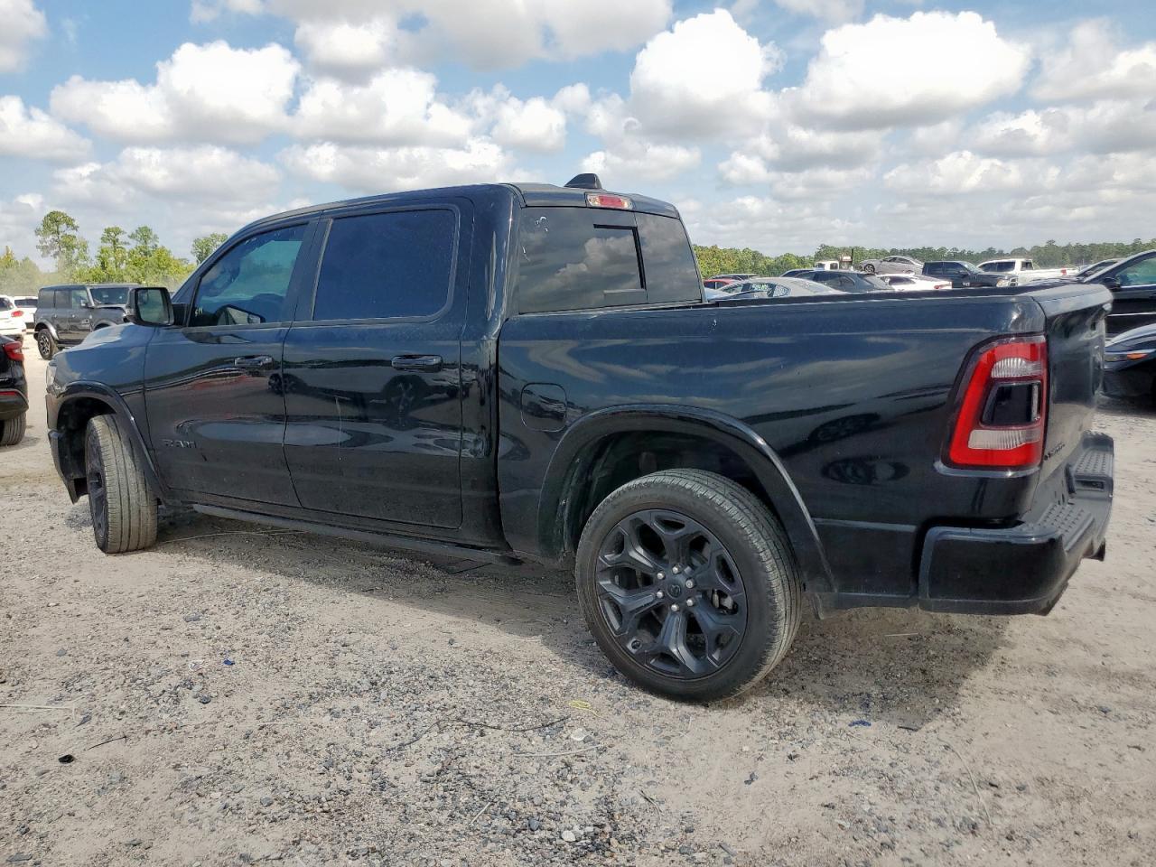 2023 Ram 1500 Limited - Фото 2