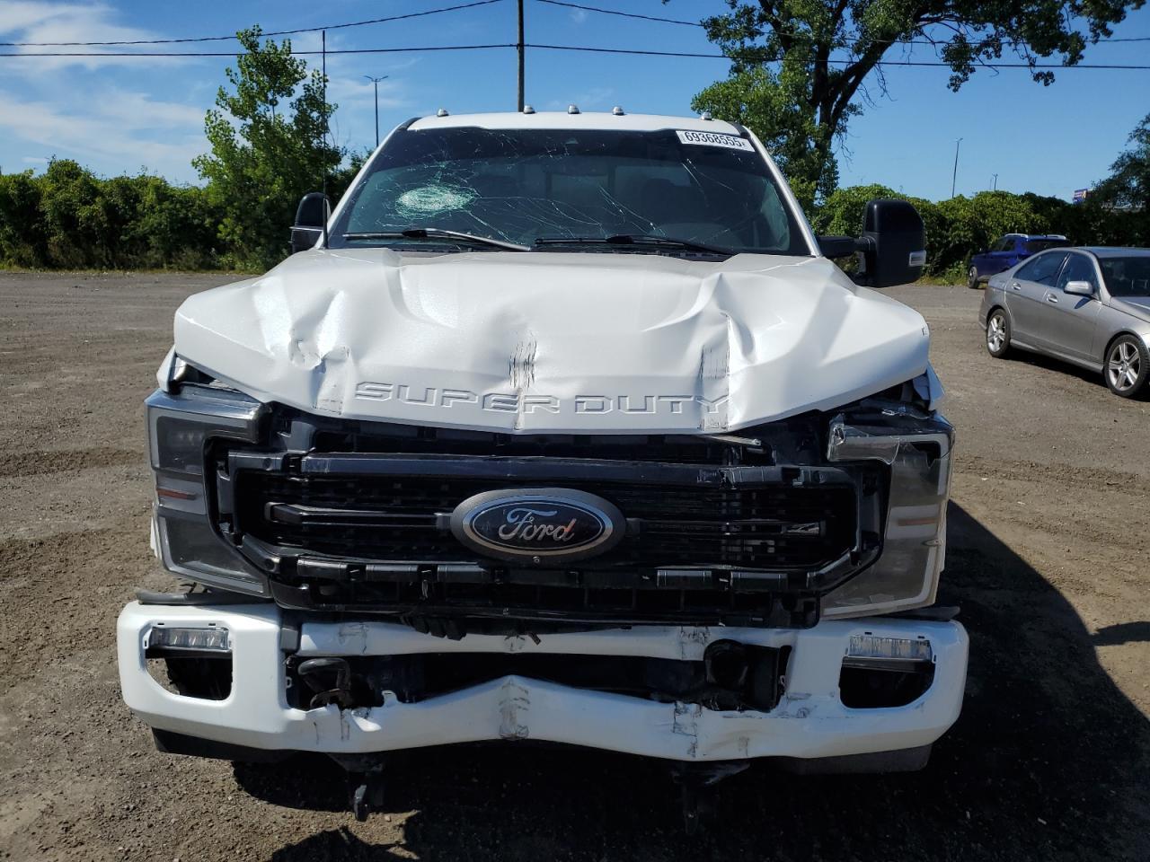 2022 Ford F250 Super Duty - Фото 5