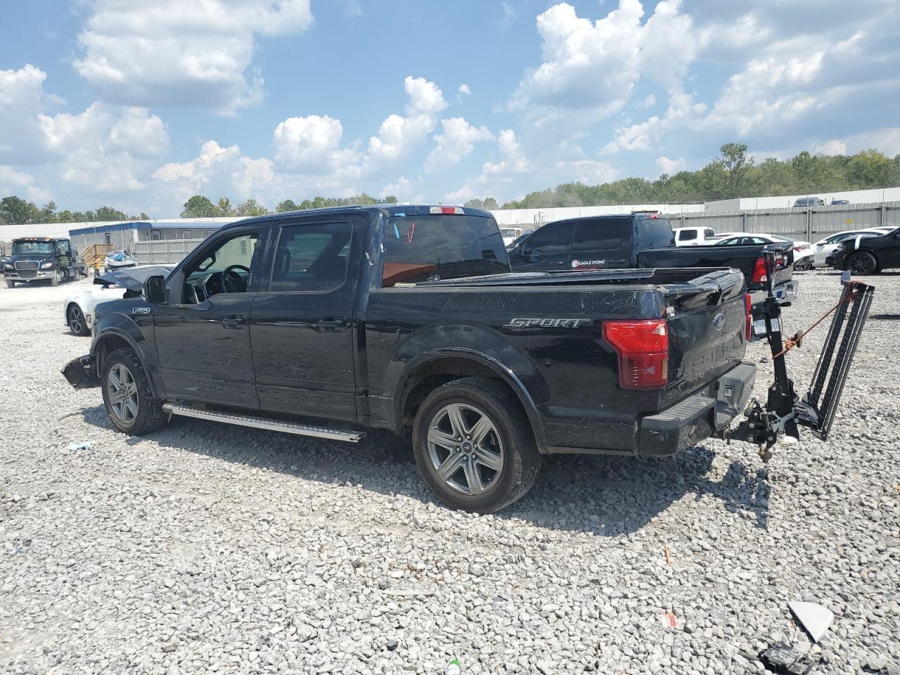 2018 Ford F150 Supercrew - Фото 2