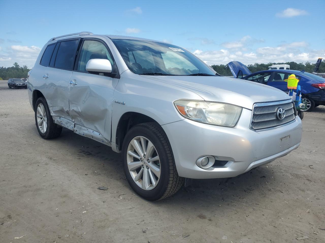 2008 Toyota Highlander Hybrid Limited - Image 4