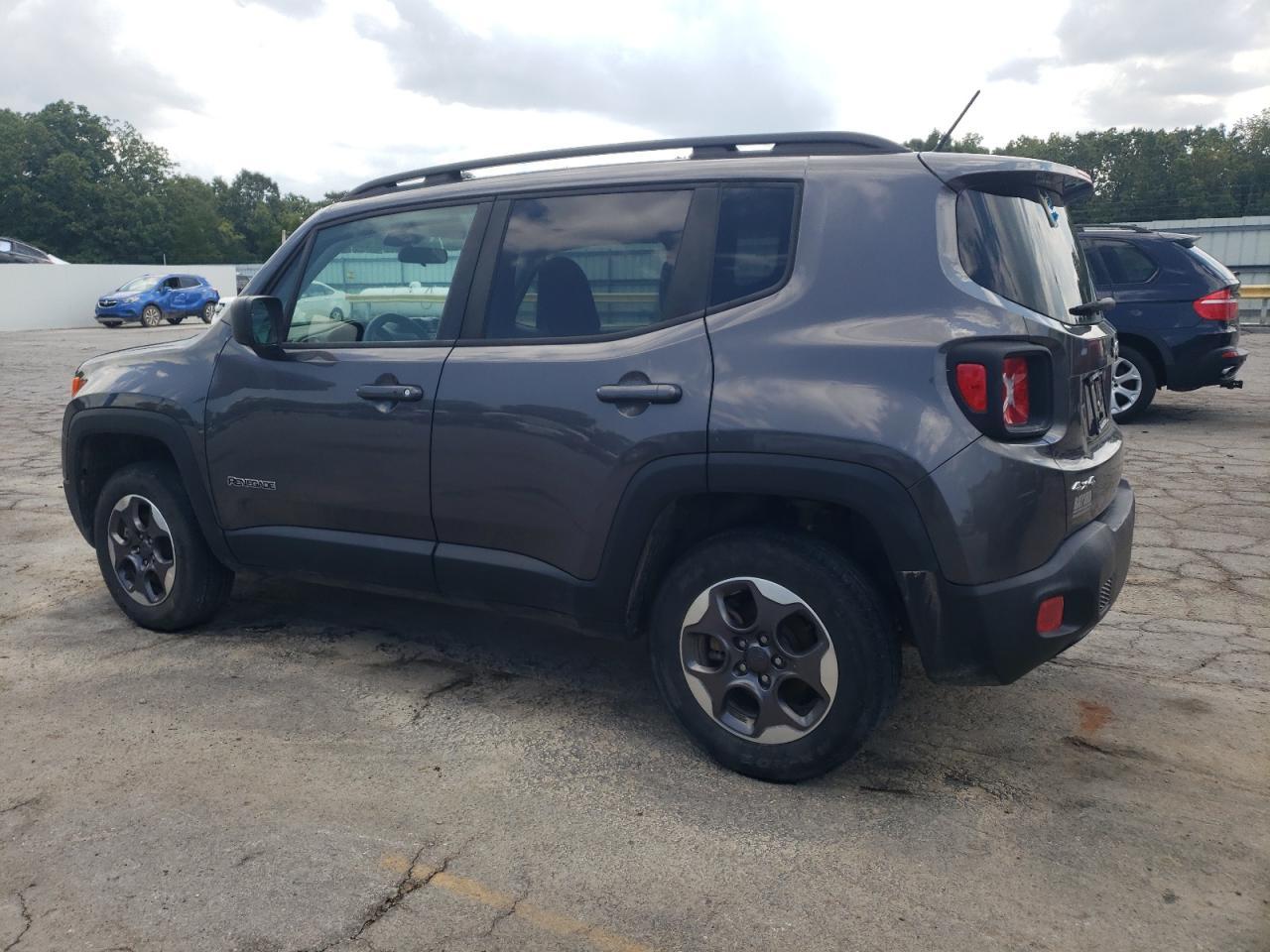 2017 Jeep Renegade Sport - Фото 2