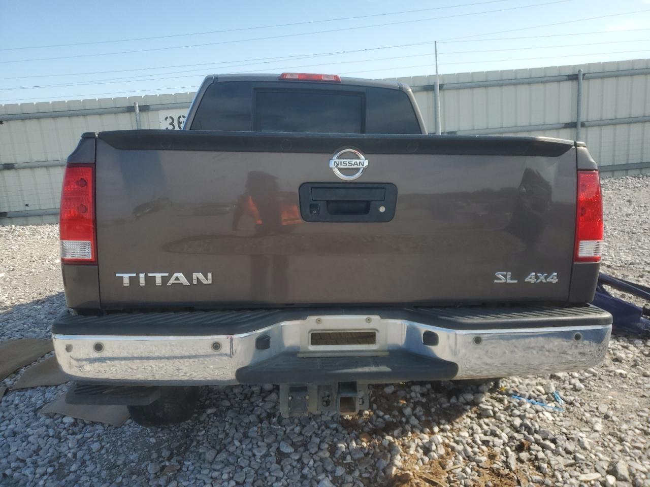 2015 Nissan Titan S - Фото 6