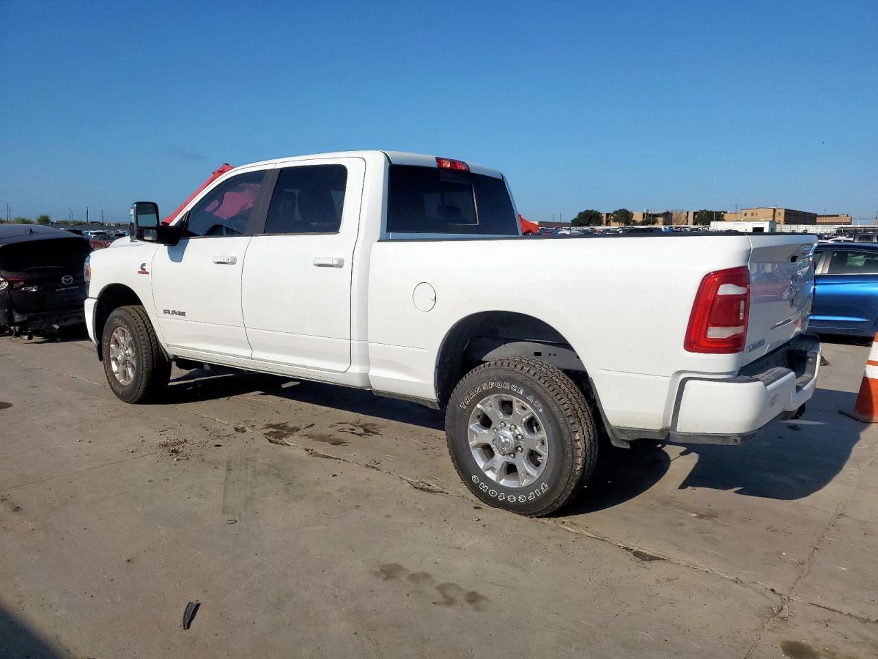 2024 Ram 2500 Laramie - Фото 2