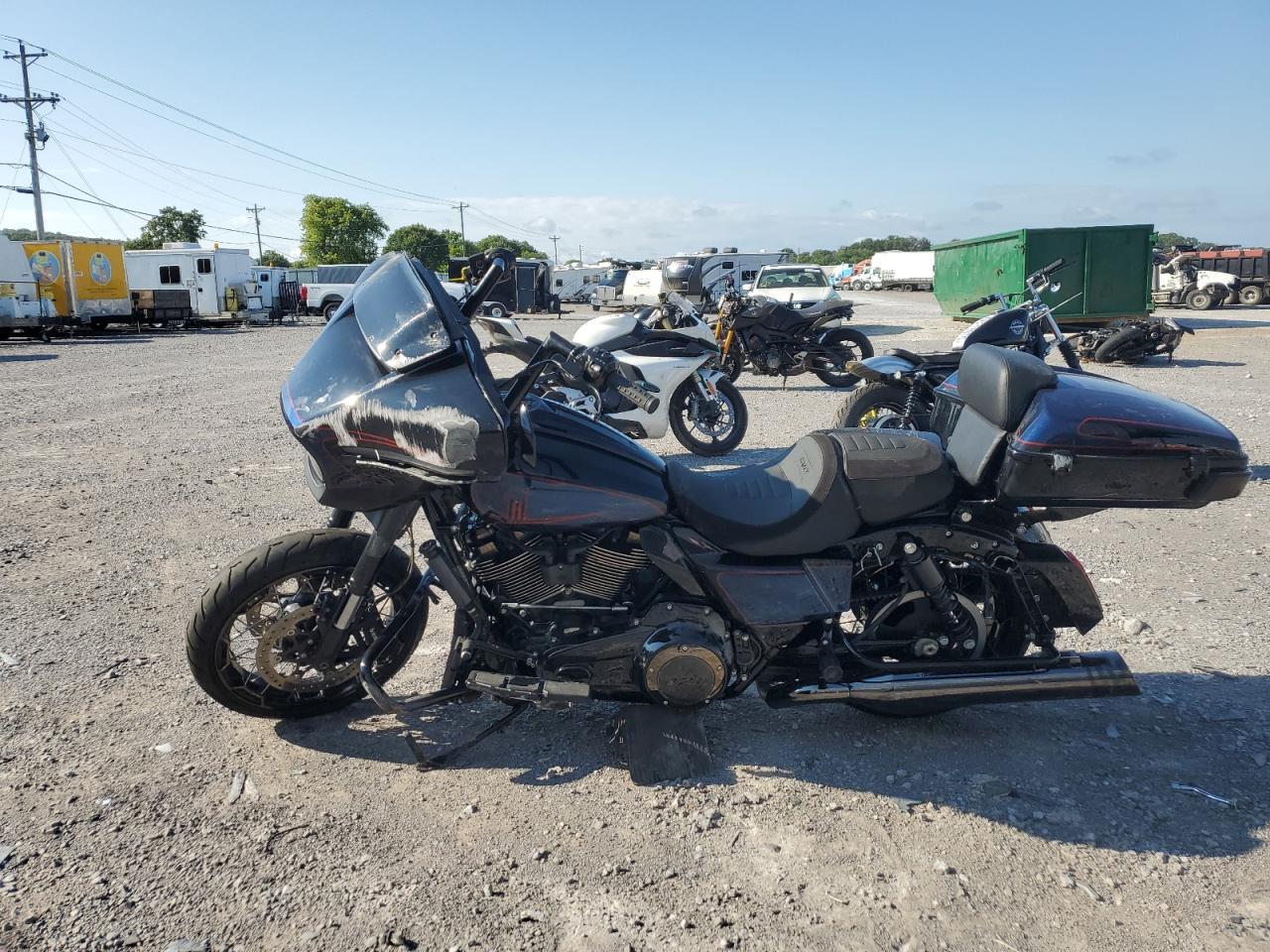 2023 Harley-Davidson Flhxse - Фото 3