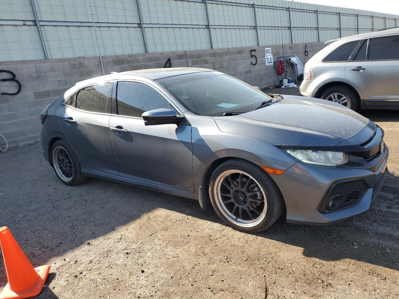 2018 Honda Civic Ex - Image 4