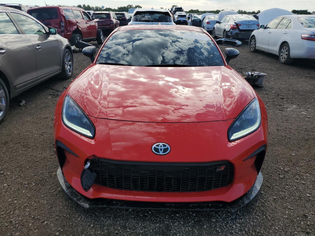 2024 Toyota Gr 86 Premium - Image 5