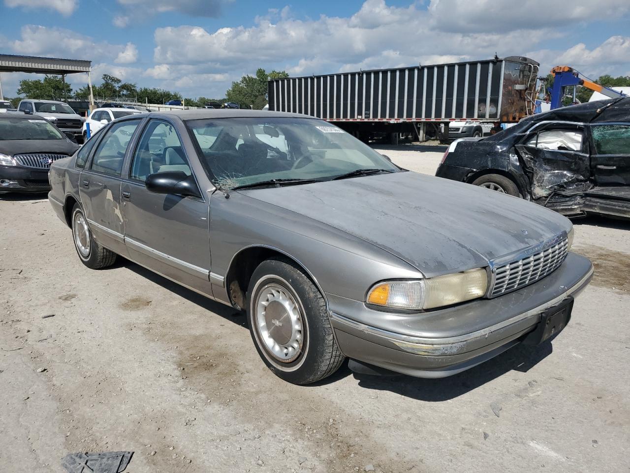1995 Chevrolet Caprice Classic - Фото 4