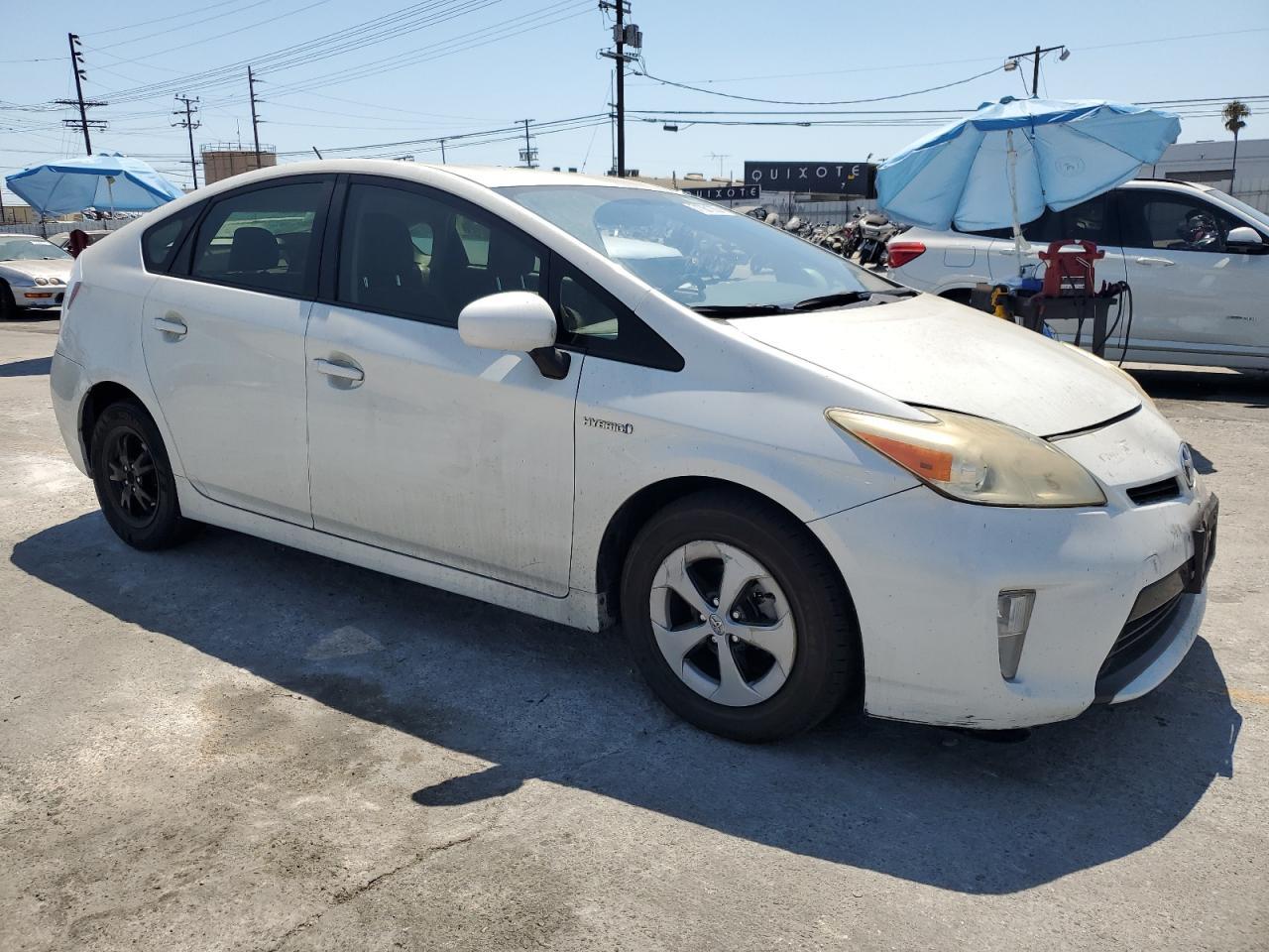 2015 Toyota Prius - Фото 4